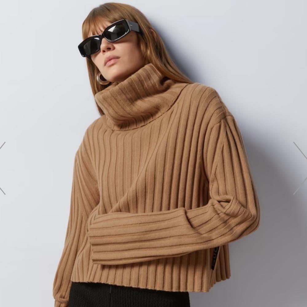 GUCCI CASHMERE WOOL BLEND SWEATER